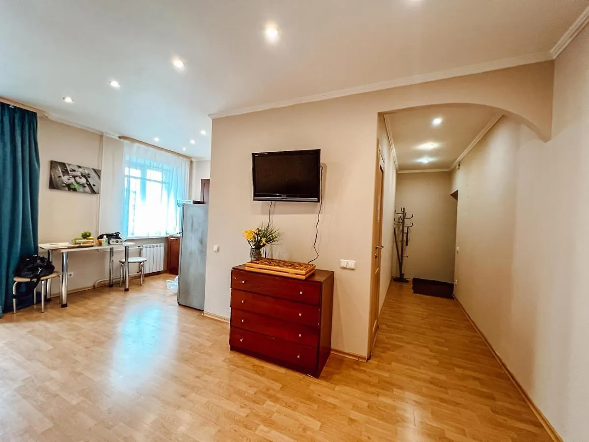 اتصالات Apartment On Baseina Street 